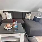 Lilly & Fine Apartamento *