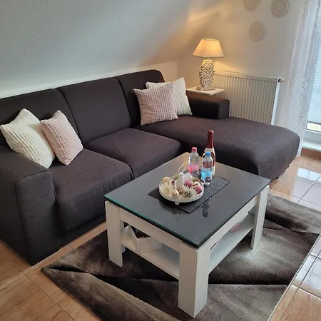 Lilly & Fine Lägenhet