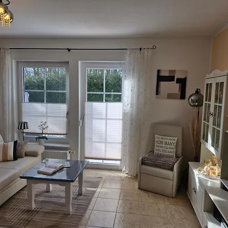 Lägenhet Lilly & Fine